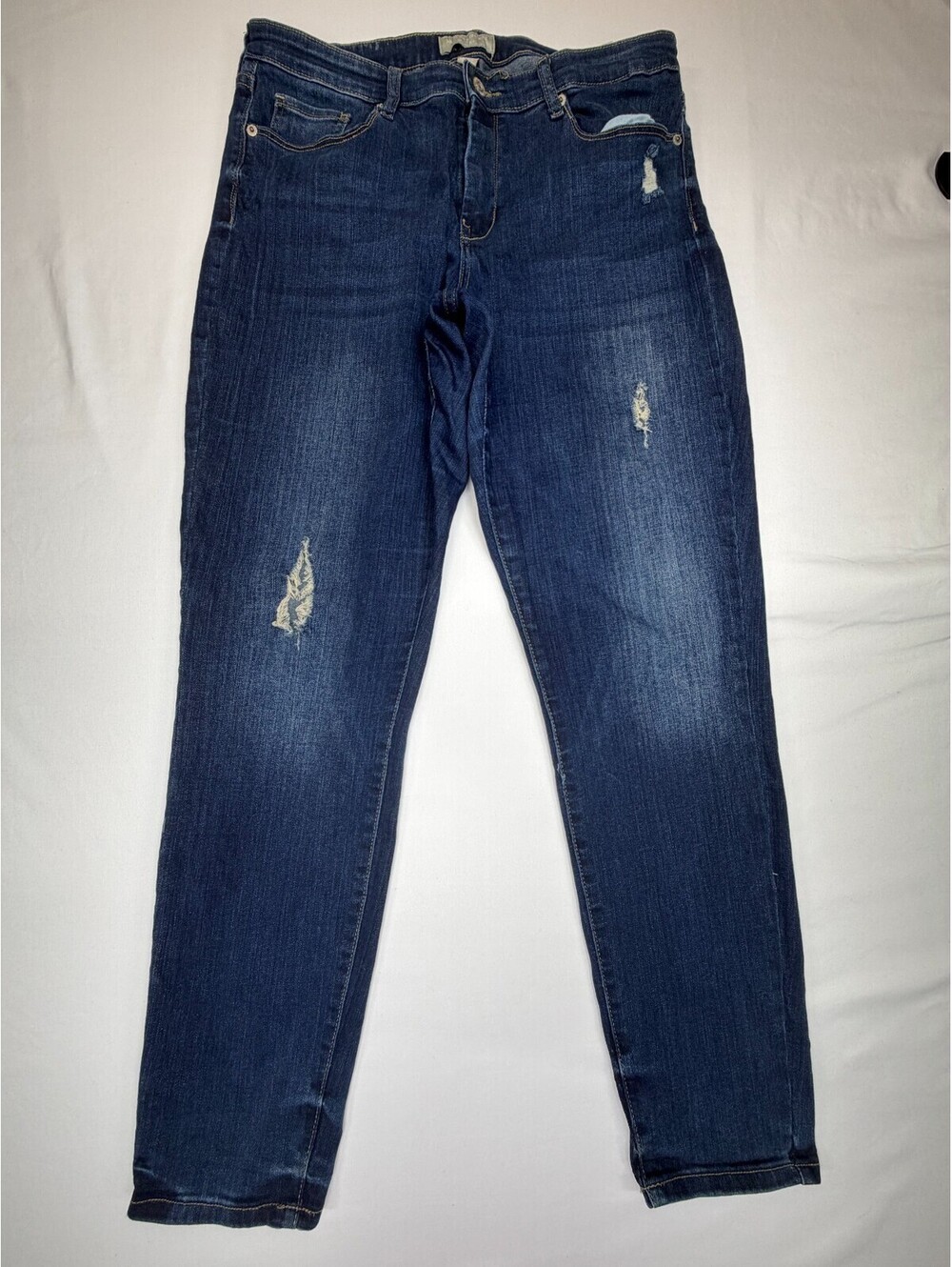 Banana Republic Women’s Jeans Skinny Fit Denim Distressed Mid Rise Size 31/12